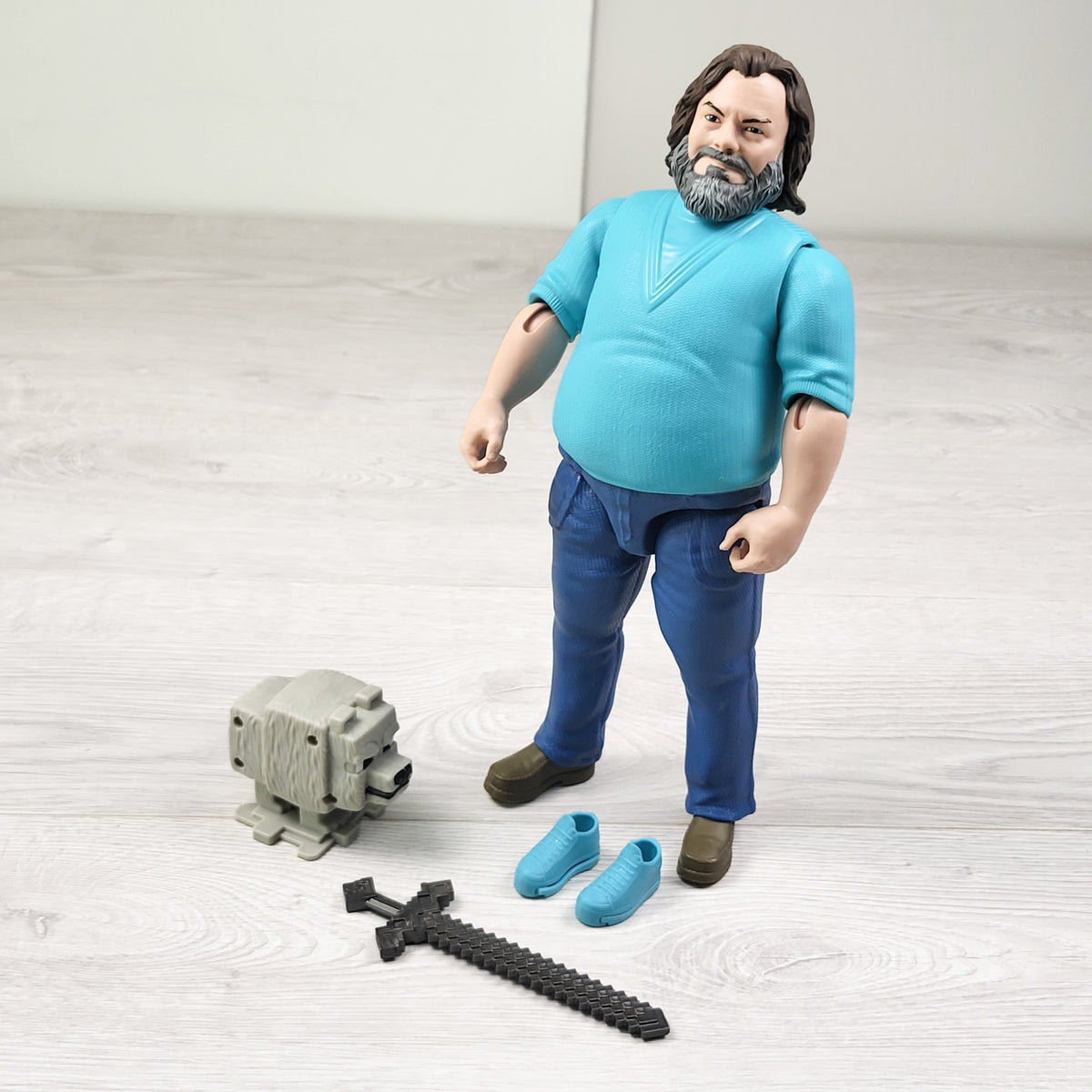 Mattel "A Minecraft Movie" Steve (Jack Black) 12-Inch Action Figure Set