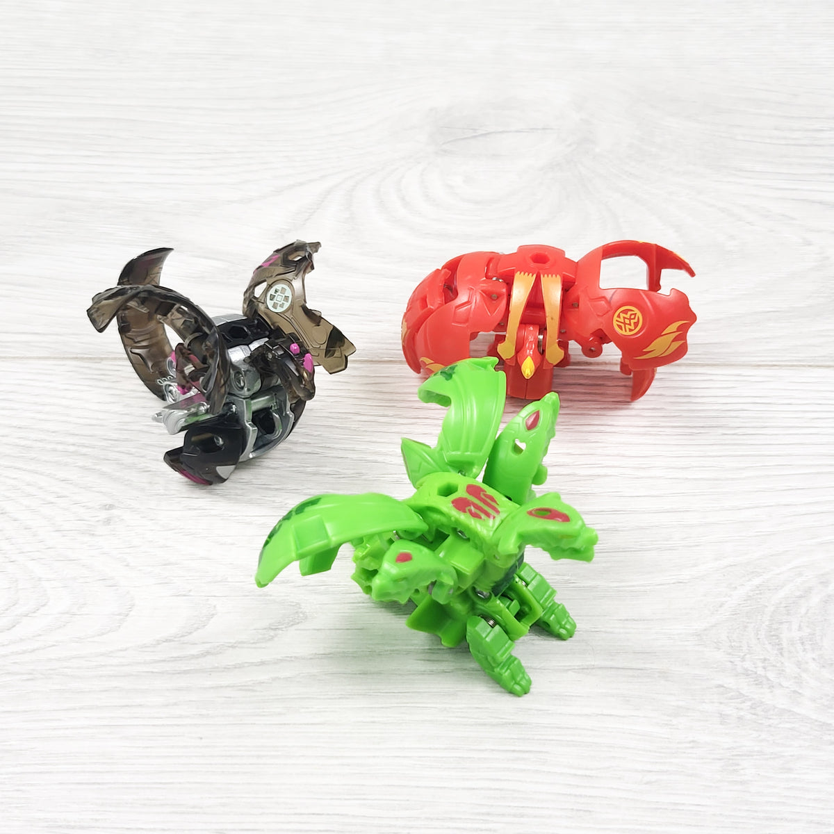 Bakugan Transforming Figures (3pcs)