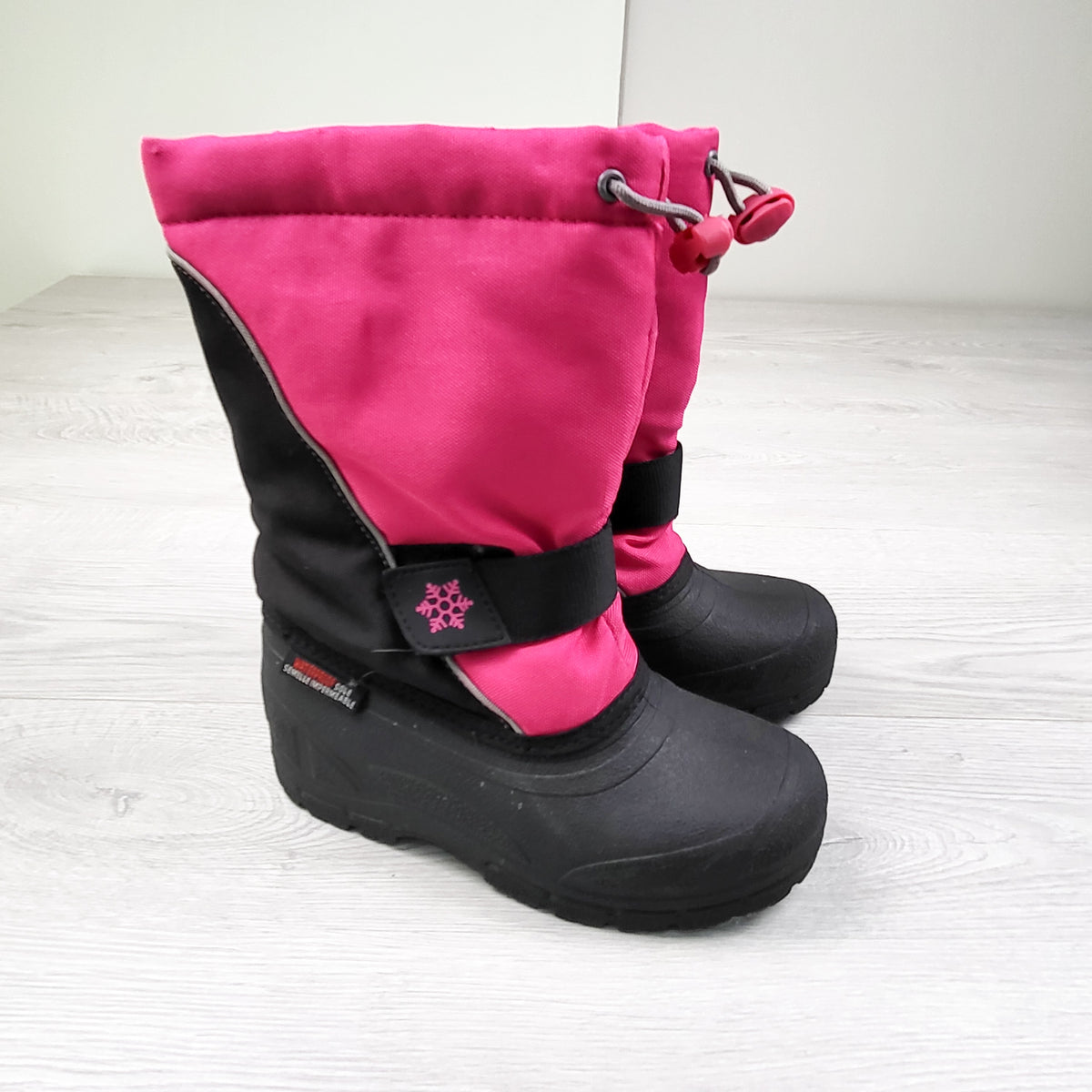 George black and pink snow boots. Size 13