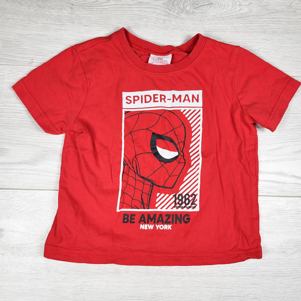 Spider-man red t-shirt. Size 3T