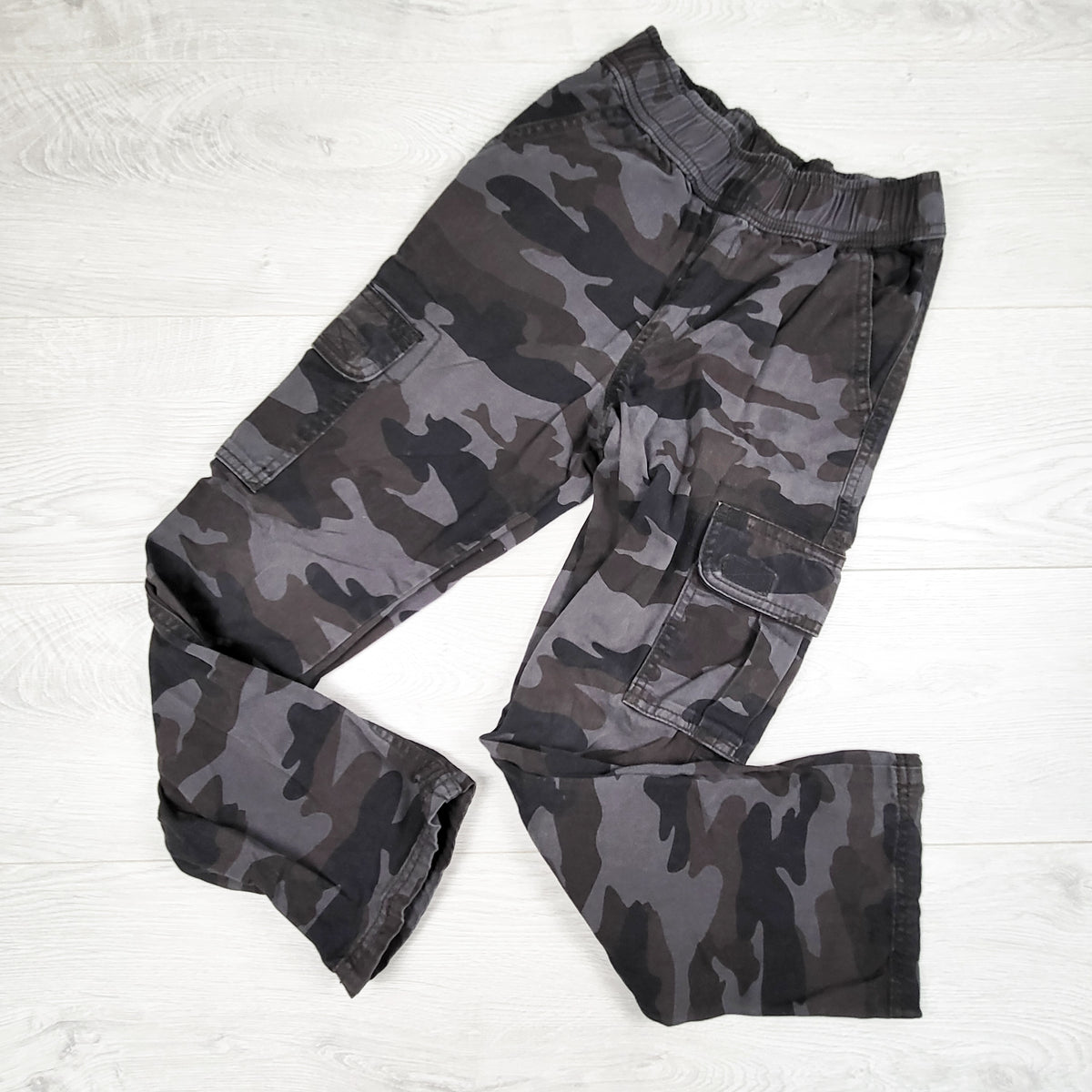 Children's Place grey camouflage twill cargo pants. Size 8