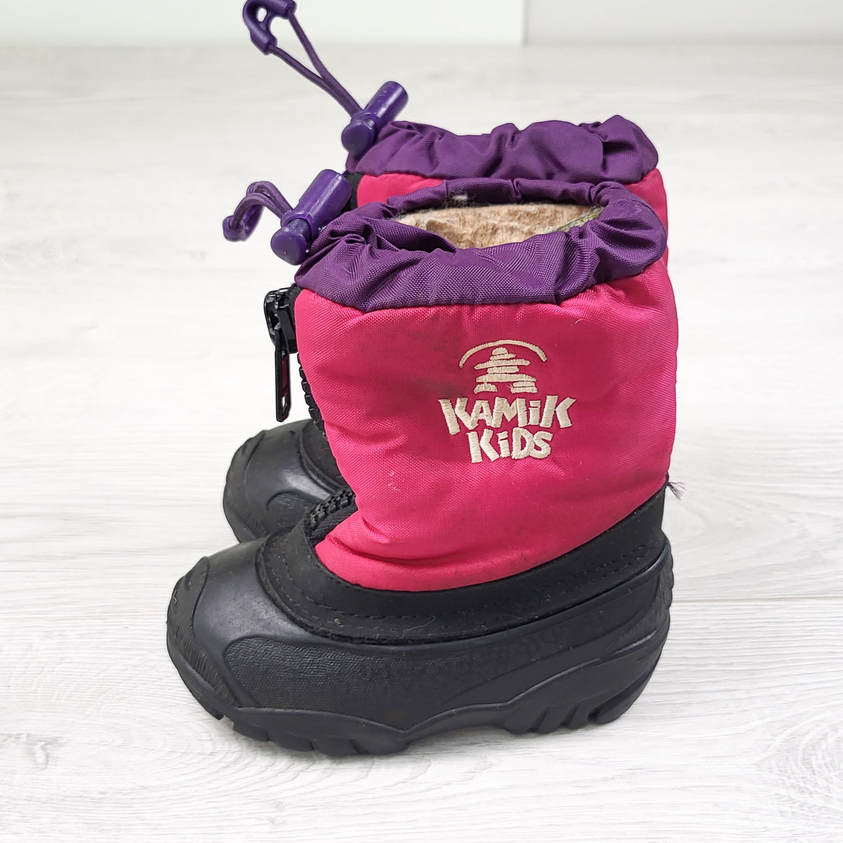 Vintage Kamik Kids pink snow boots. Size 5 (toddler) - AS IS