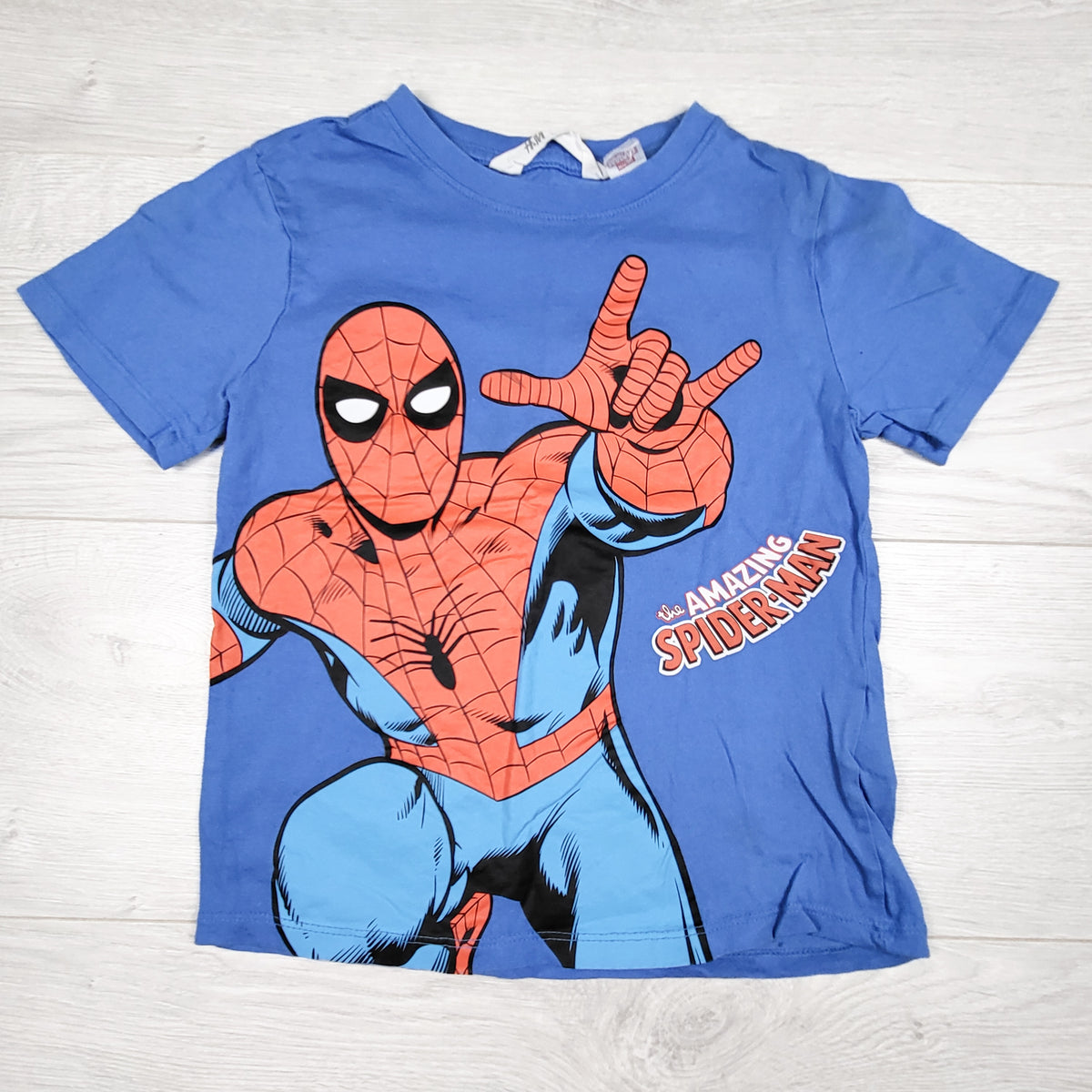 H and M blue Spider-man t-shirt. Size 4-6 Years