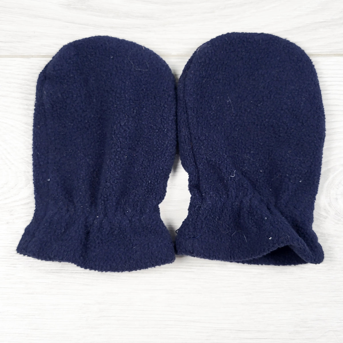 Joe navy fleece mittens. Size 12-24 months