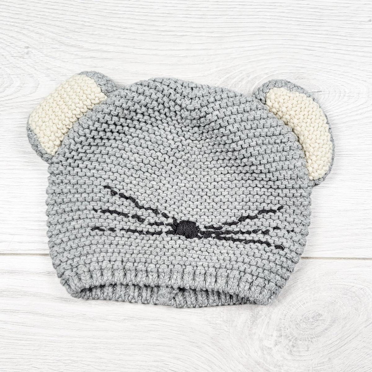 Gap grey knit mouse hat. Size 6-12 months