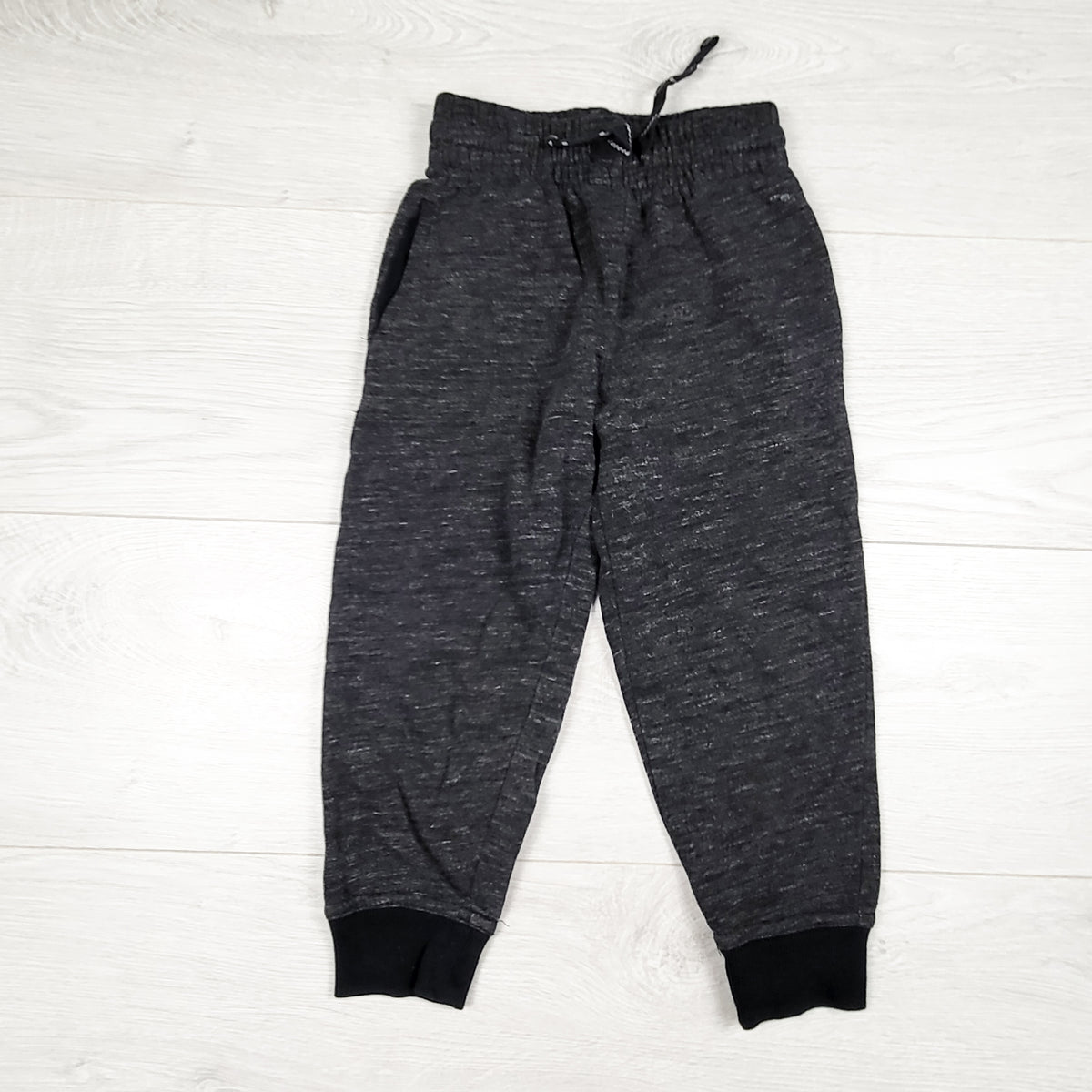 Joe Fresh heathered grey joggers. Size 3T