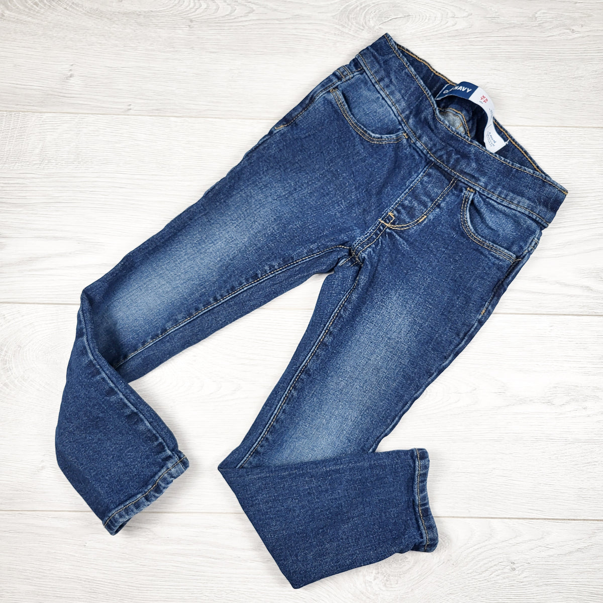 Old Navy skinny jeans - Size 5
