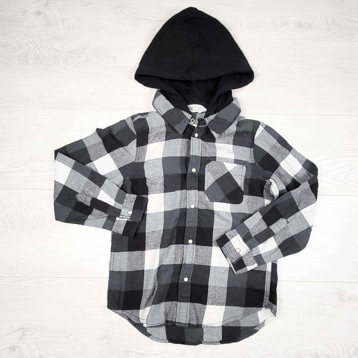 H and M grey hooded plaid snap button top - Size 7/8