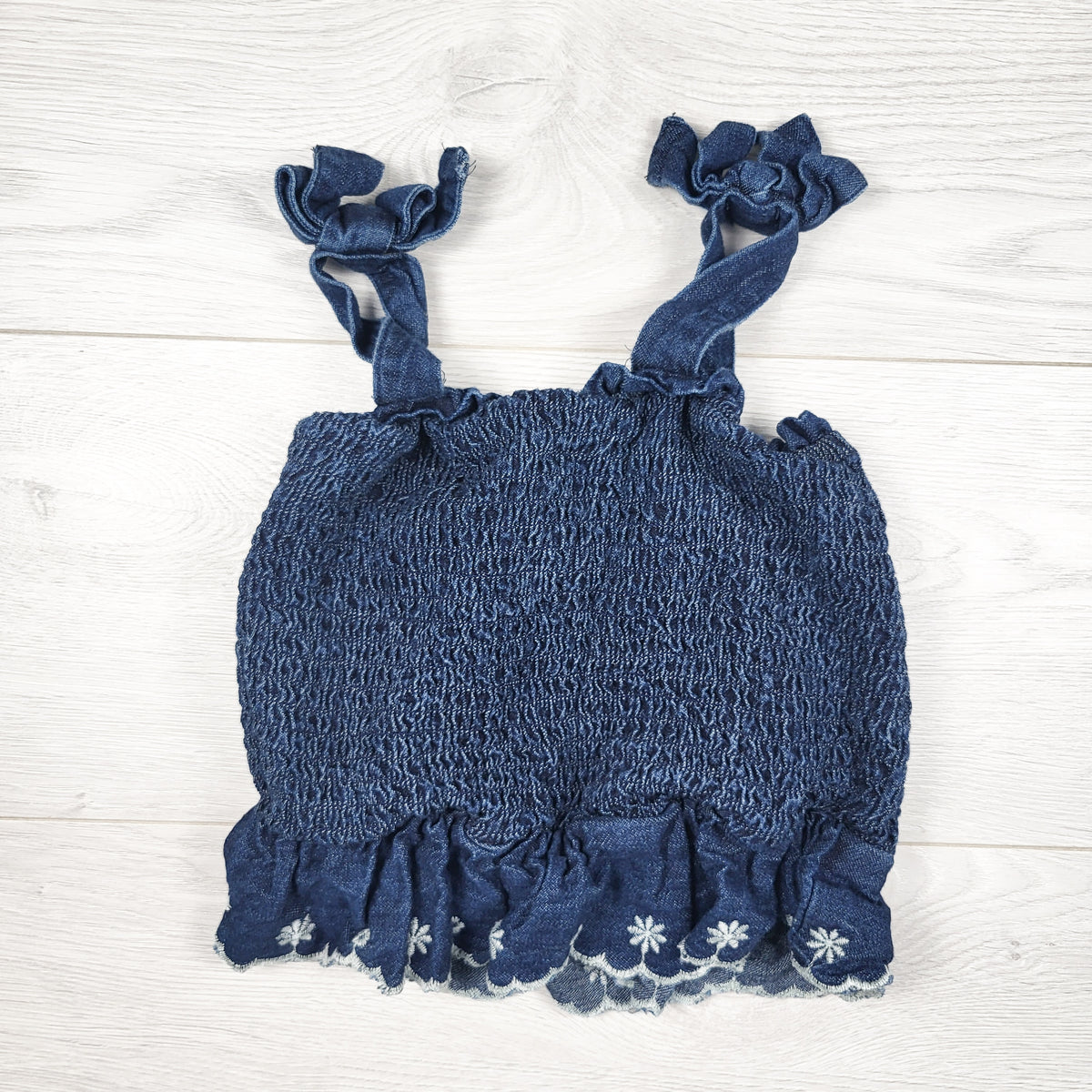 Old Navy smocked denim top - Size 4T