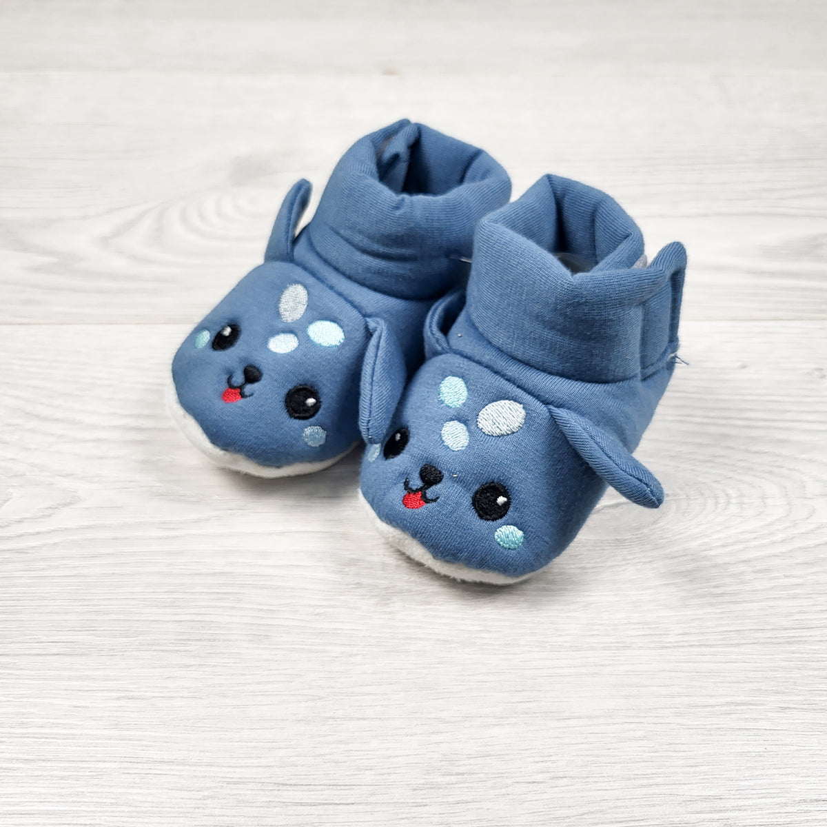 NEW - Blue seal booties - Approx 0-3 months