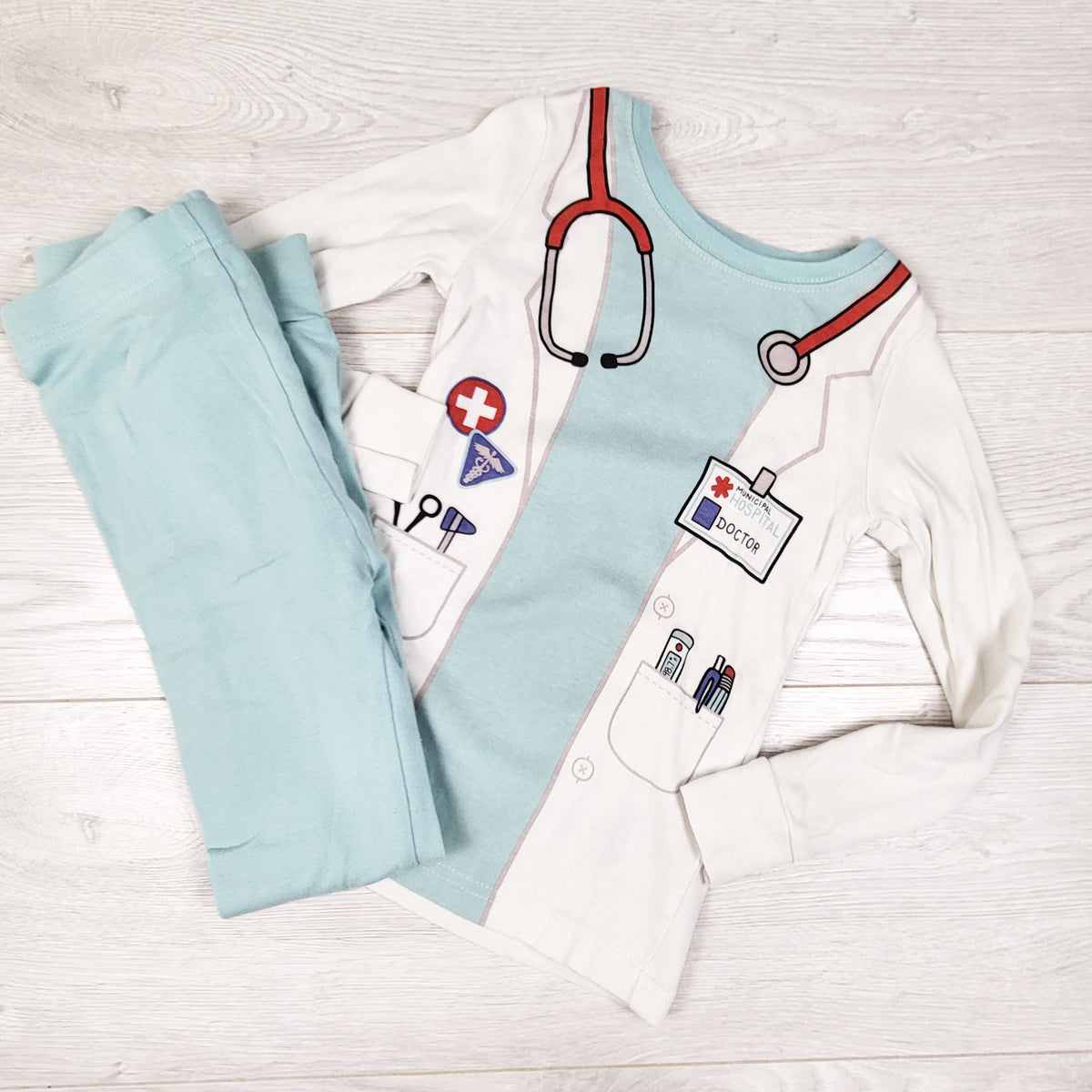 Old Navy 2pc Doctor PJs - Size 6
