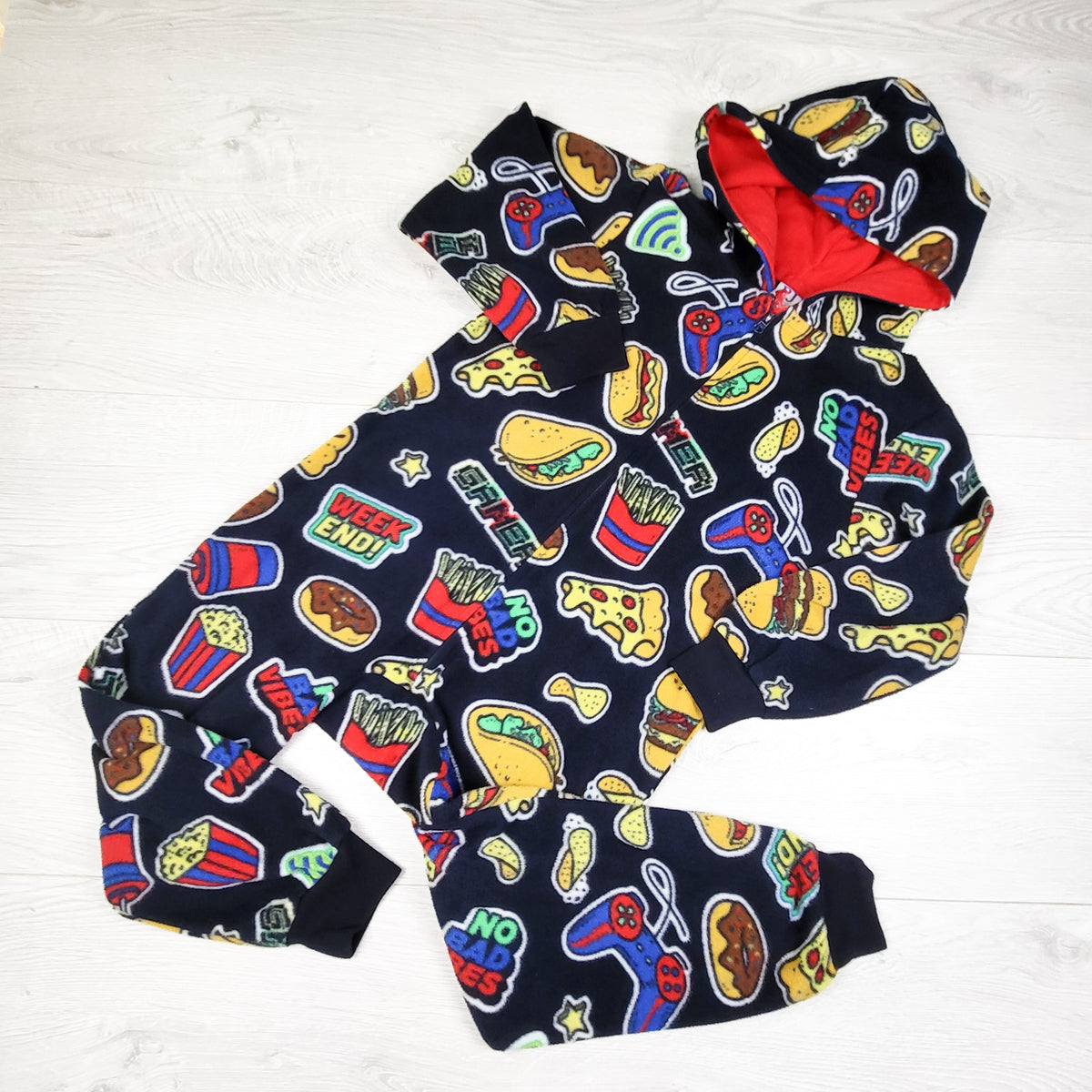 Children's Place fleece hooded onesie with junk food - Size 5/6