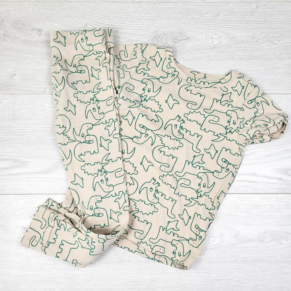 Old Navy beige 2pc PJs with dinosaurs - Size 4T - AS IS