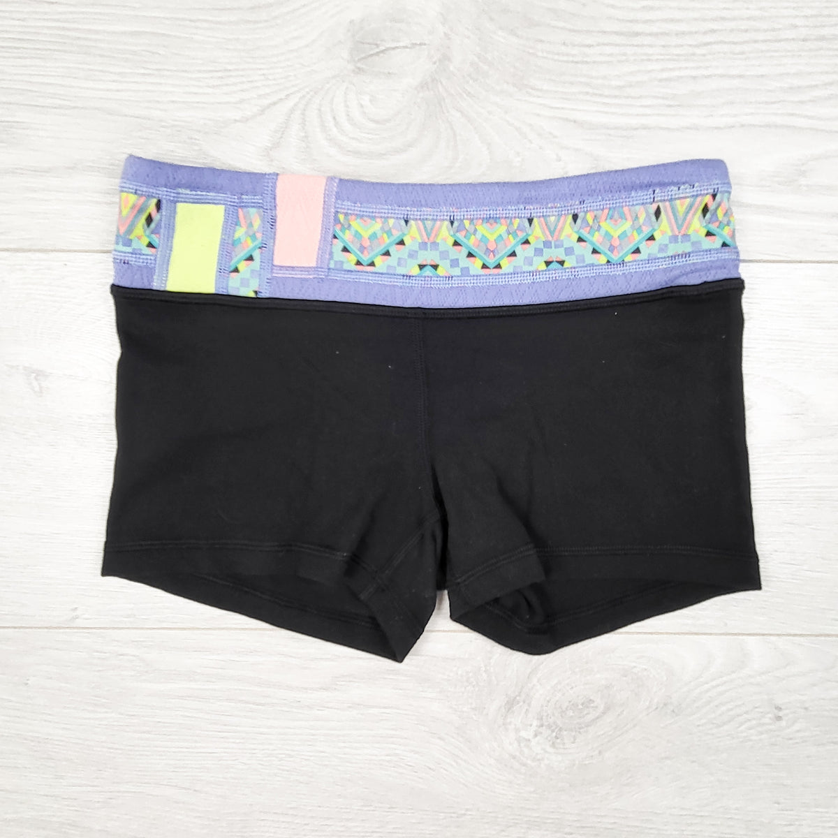 Ivivva by Lululemon black and purple active shorts - Size 10