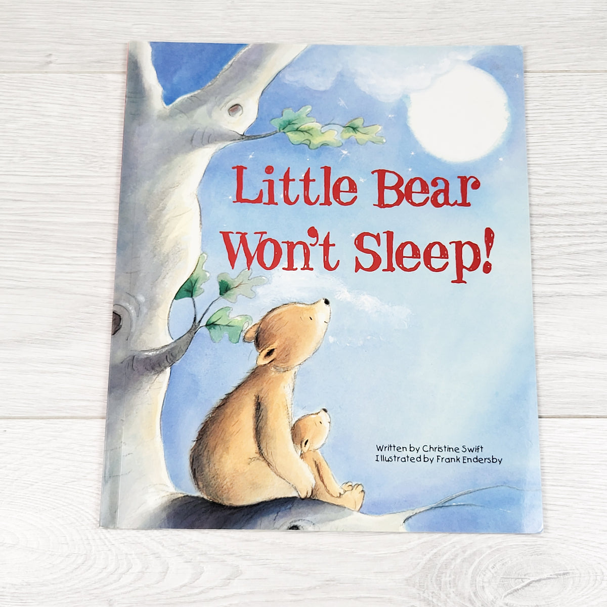 Little Bear Won't Sleep! - Soft cover book
