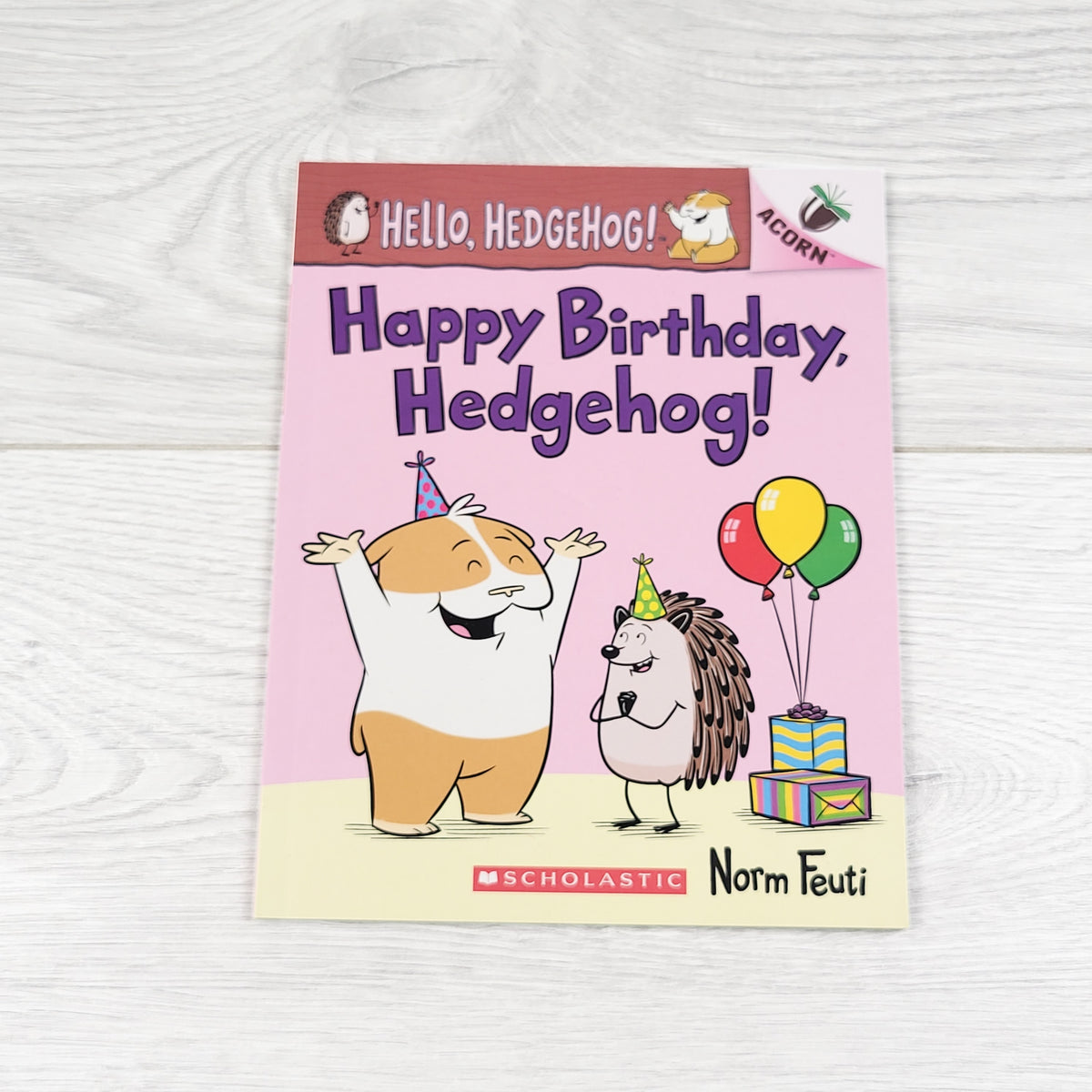 Hello Hedgehog: Happy Birthday Hedgehog! - Soft cover book