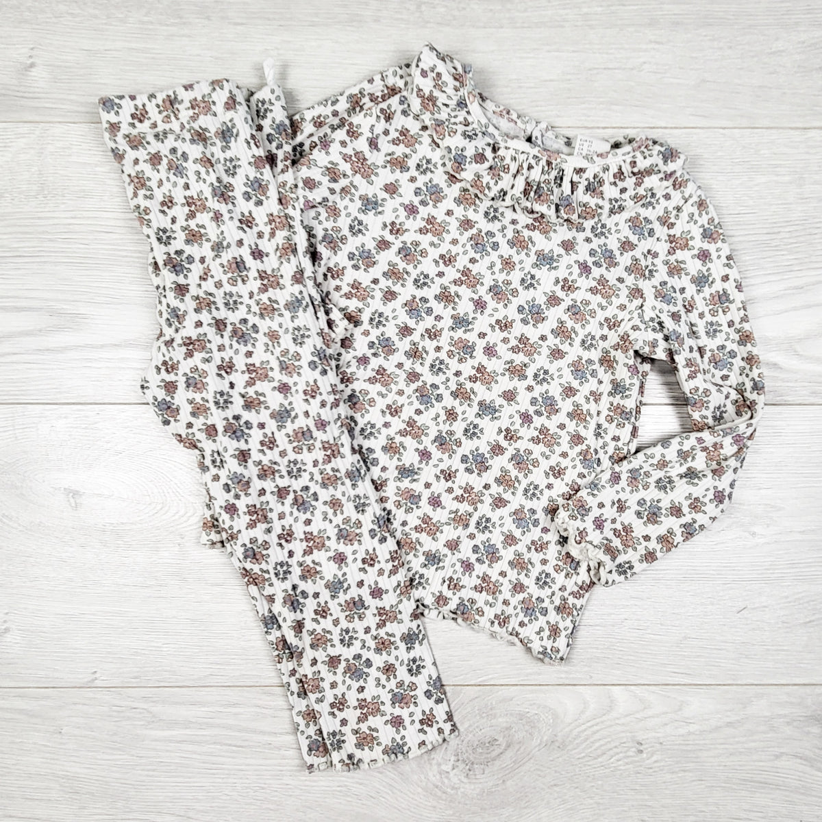 H and M ribbed floral print 2pc set - Size 18 to 24 months