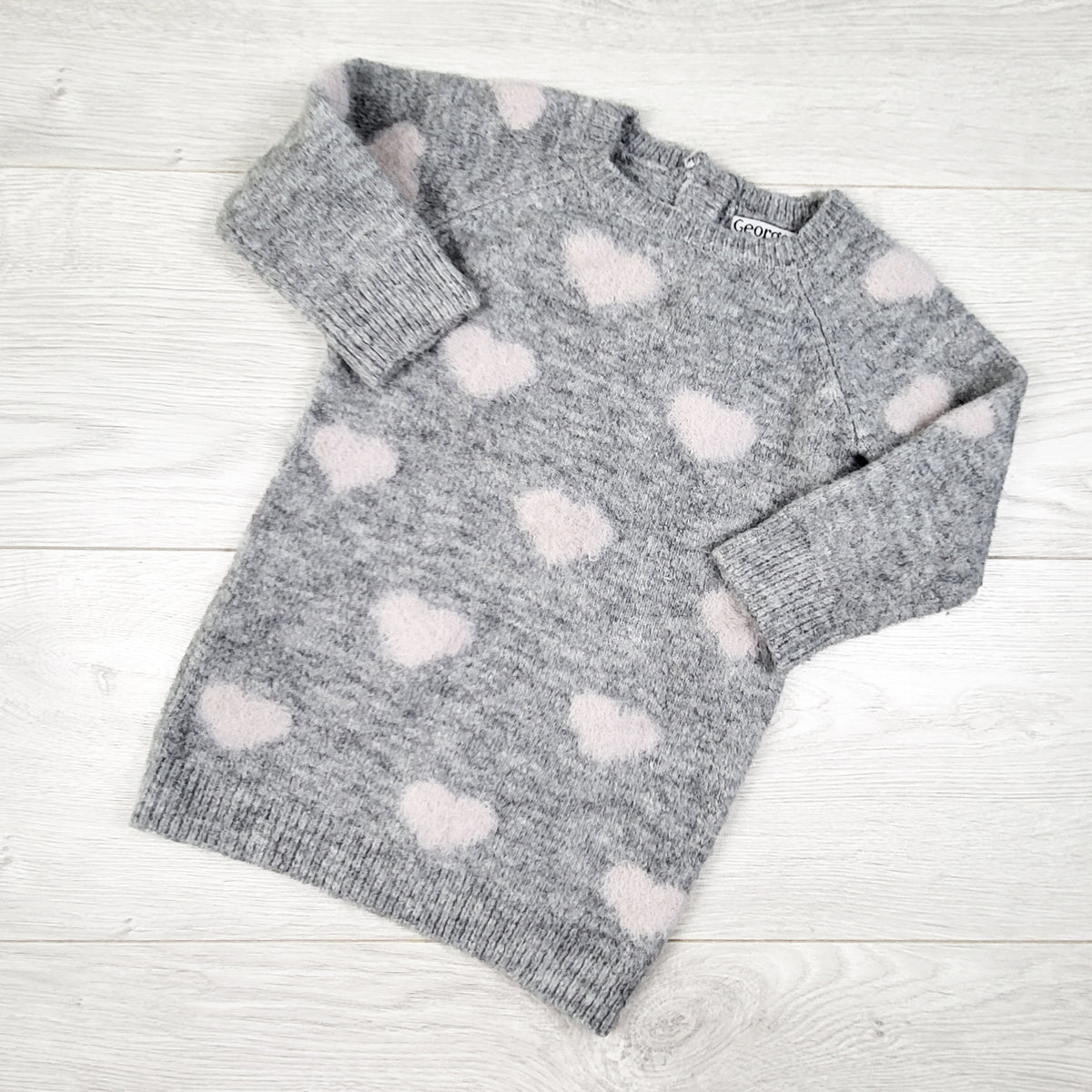 George grey sweater dress with fuzzy hearts - Size 2T