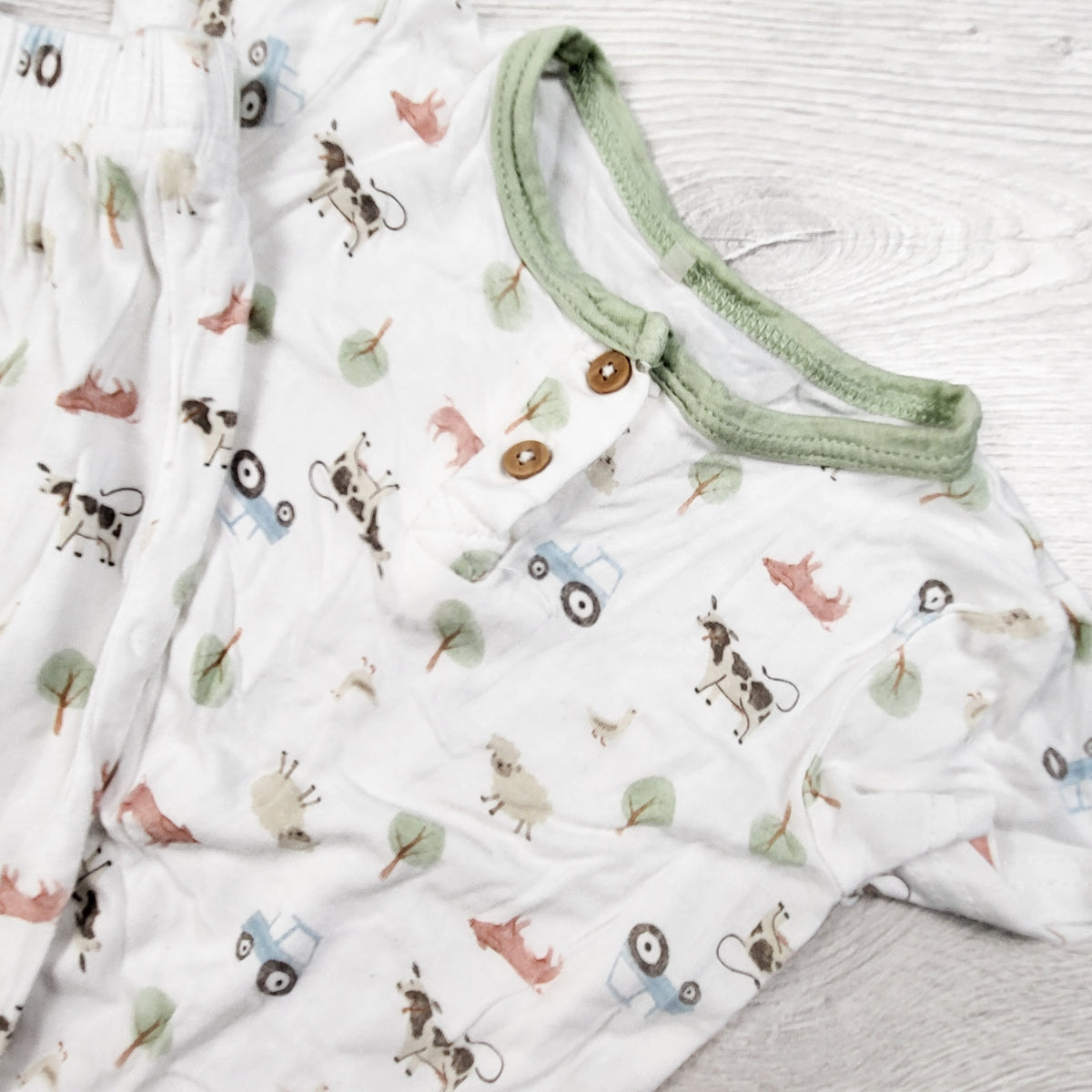 Milkberry 2pc bamboo set with farm theme - Size 6 to 9 months