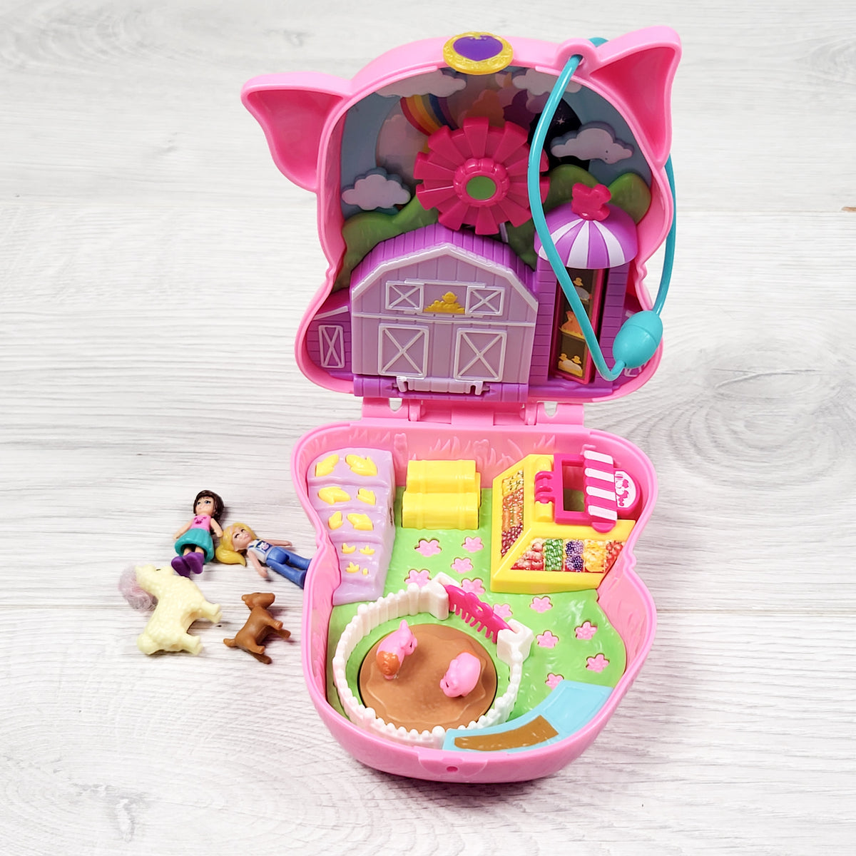 Polly Pocket On the Farm Piggy Compact Playset (2021)