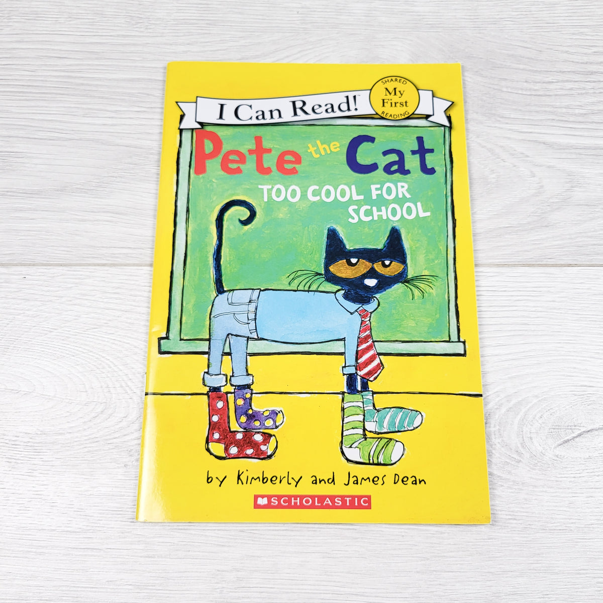 Pete the Cat: Too Cool For School - soft cover early reader book