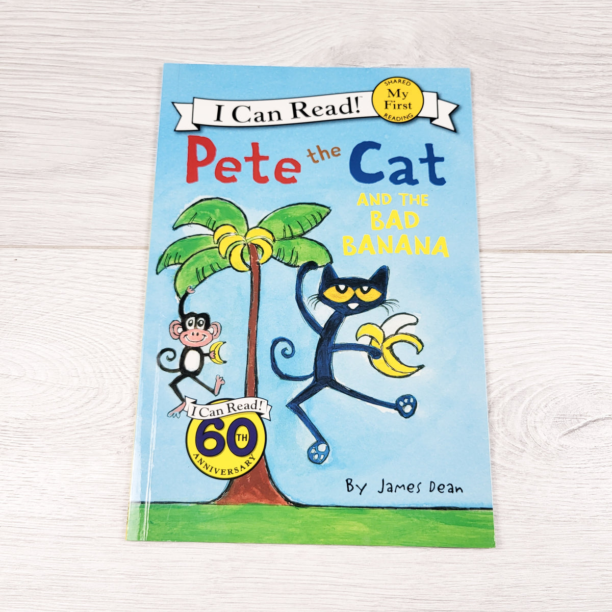 Pete the Cat and the Bad Banana - soft cover early reader book