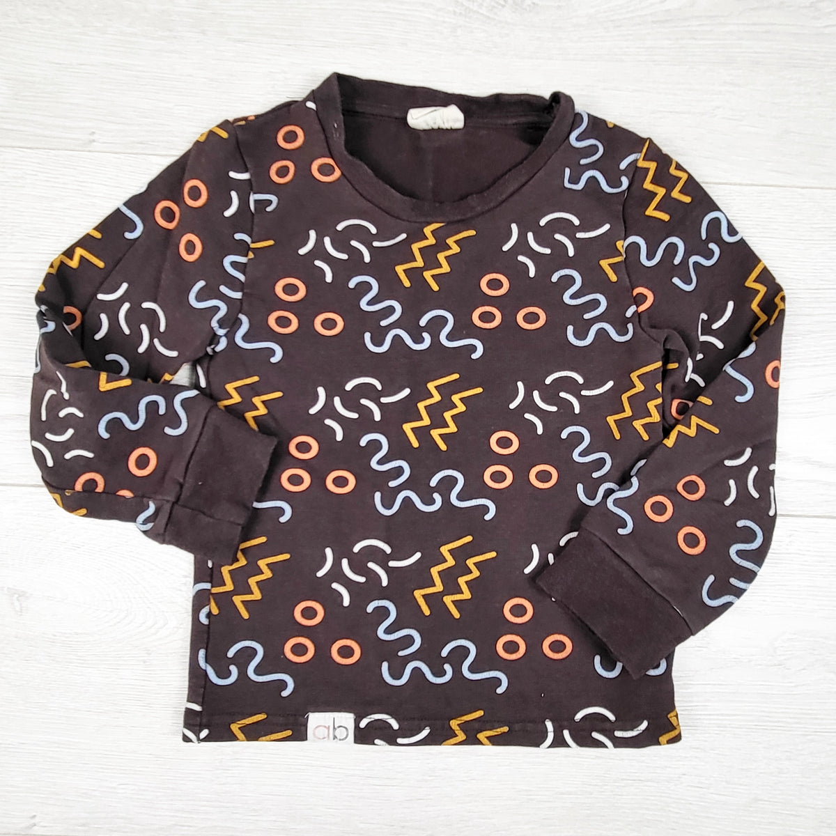 Albot Baby (Victoria BC) brown squiggle pattern bamboo cotton blend top - Multiple sizes