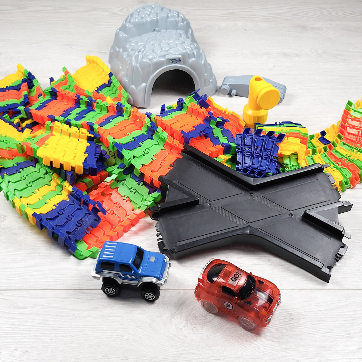 Kidoozie Build-A-Road Double X-Track toy racing set - sorry, no shipping