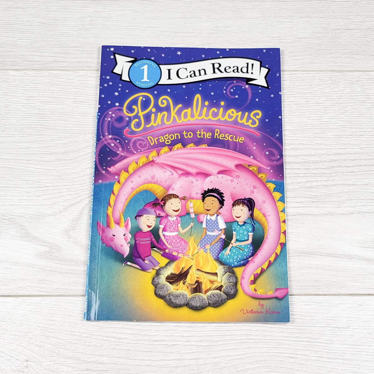 Pinkalicious: Dragon to the Rescue - soft cover early reader book