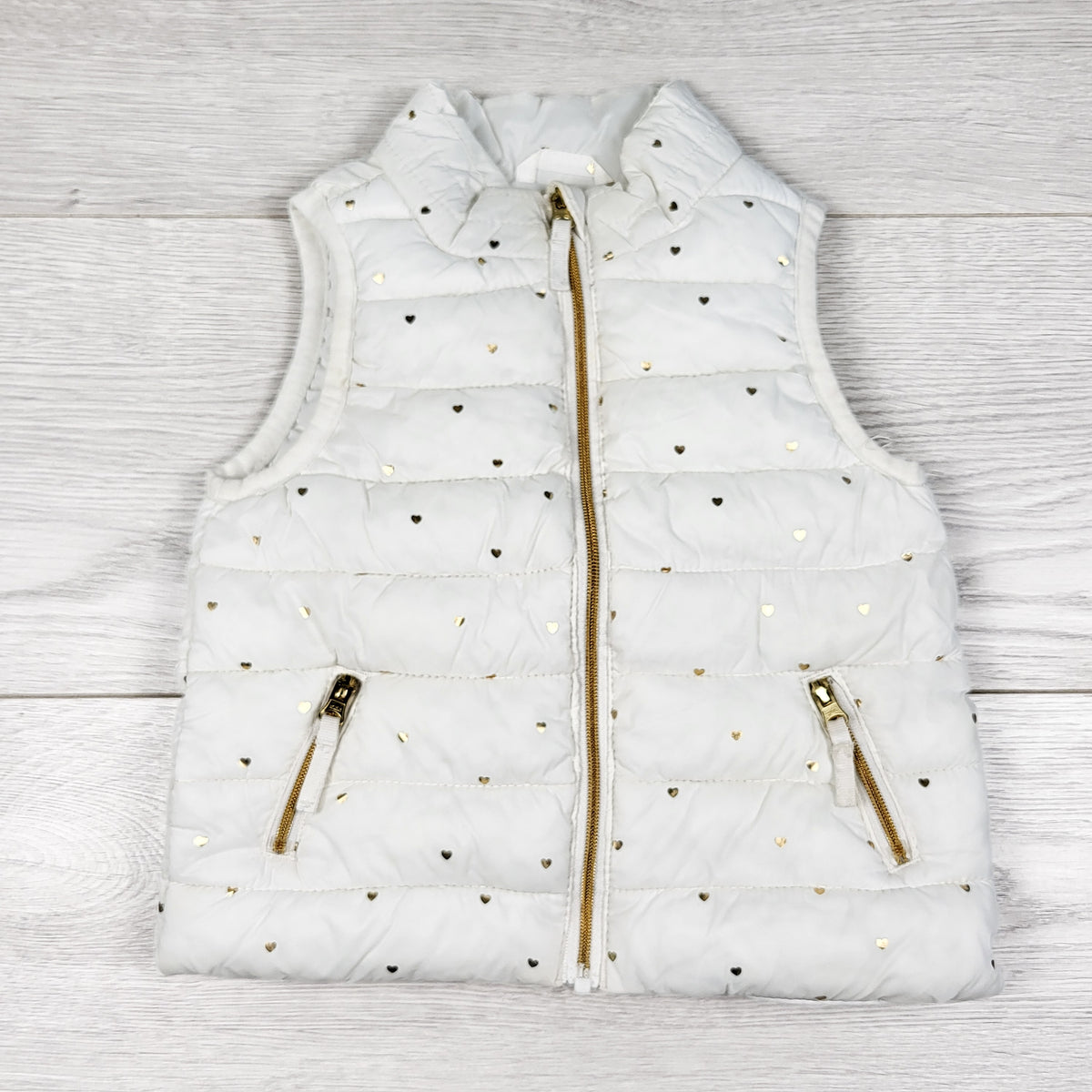 Children's Place white puffer vest with gold hearts - Size 12 to 18 months