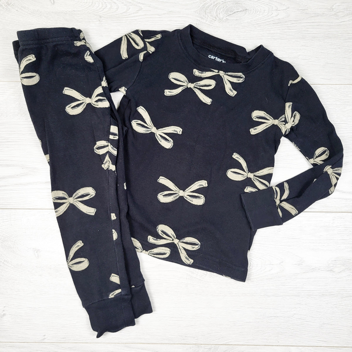Carters black 2pc PJs with bows - Size 2T