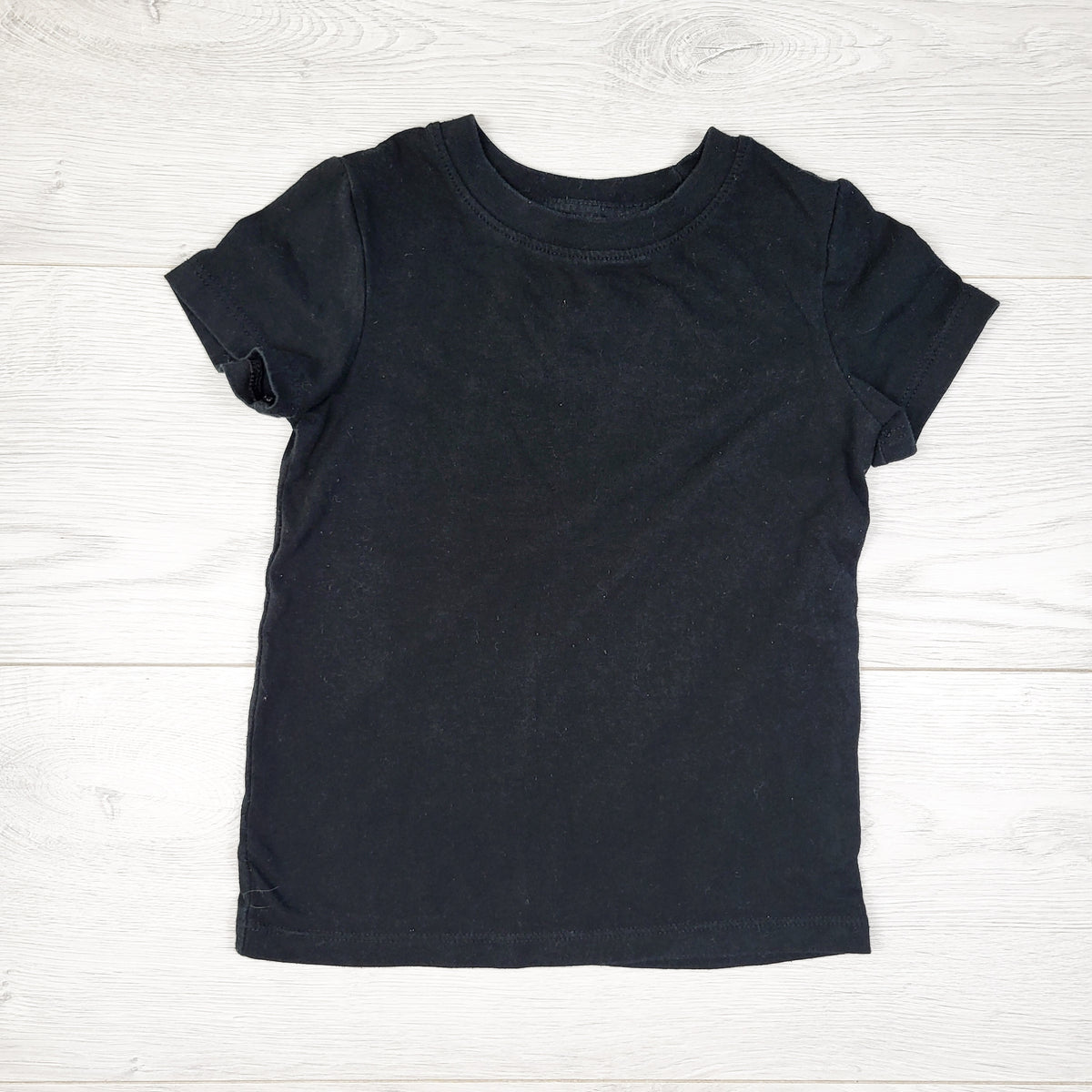 Cat and Jack black t-shirt - Size 2T