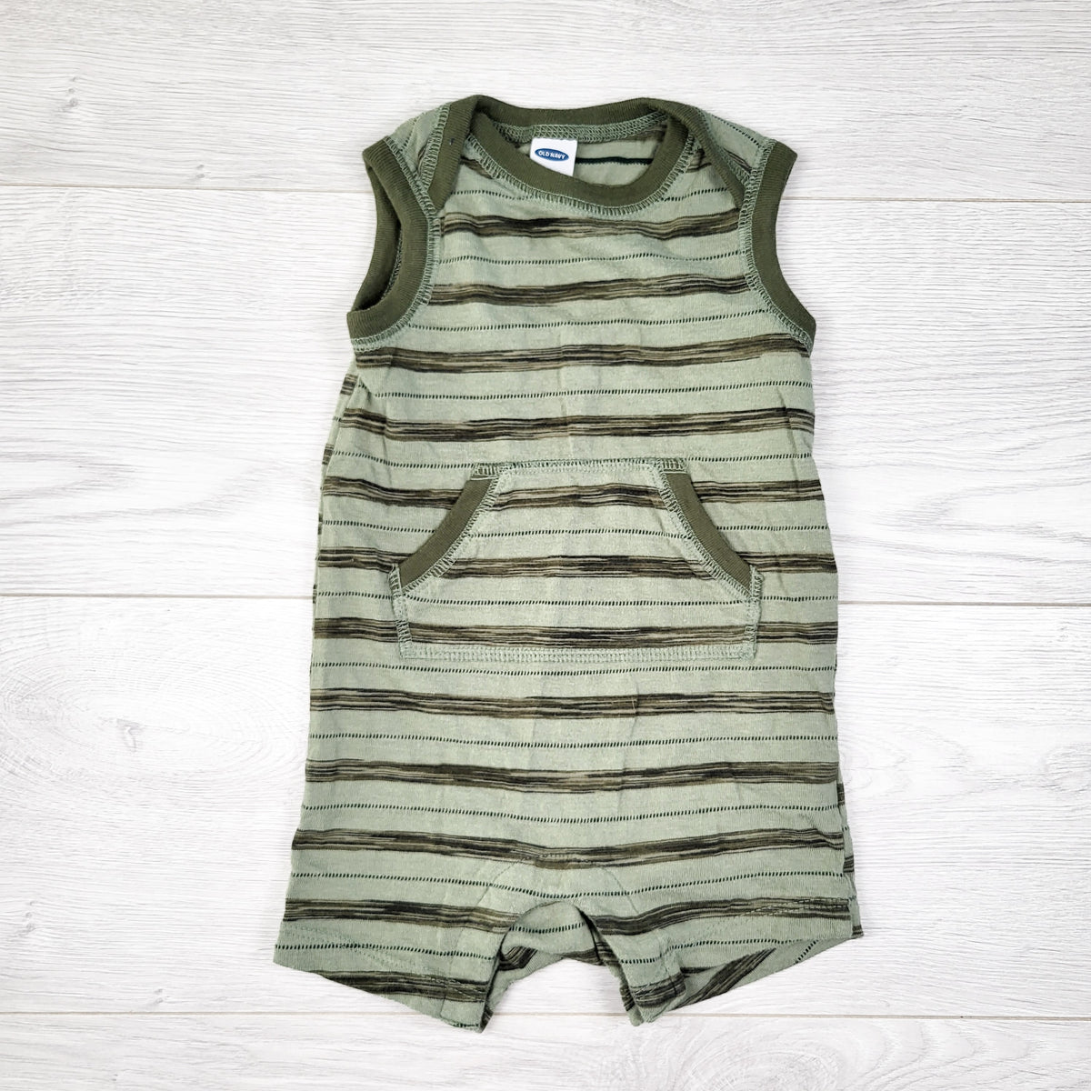 Old Navy green striped cotton romper - Size 6 to 12 months
