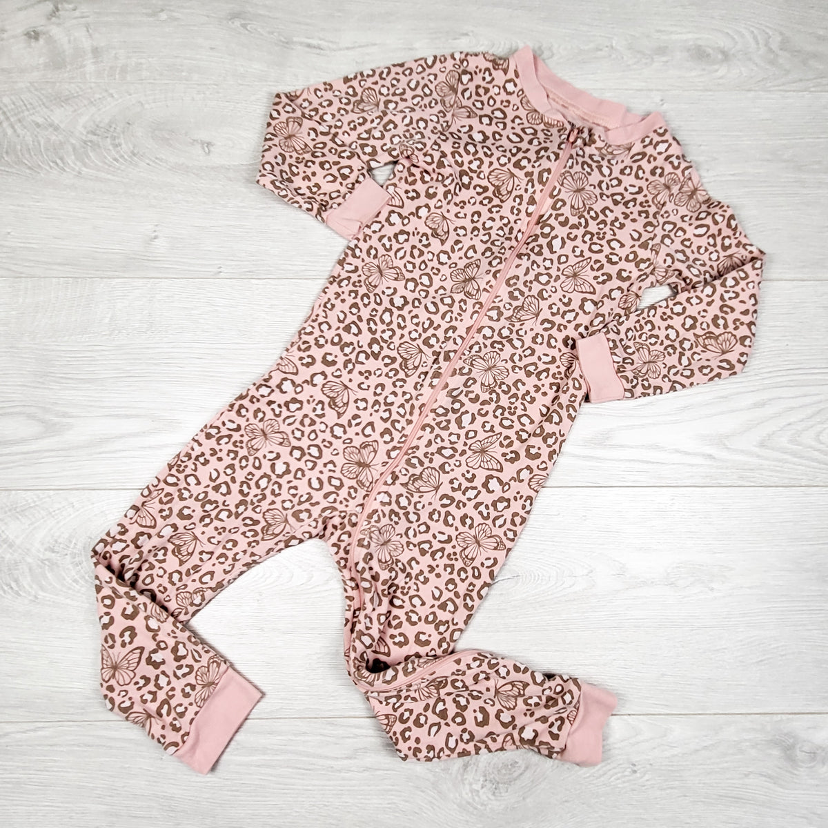 George pink leopard print zippered sleeper - Size 4T