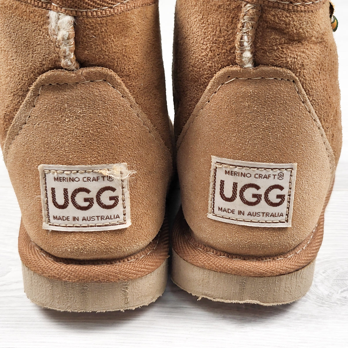 Merino Craft UGG tan sheepskin boots - measure as a 5