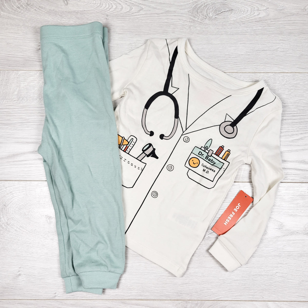NEW - Joe Fresh 2pc doctor PJs - Size 12 to 18 months