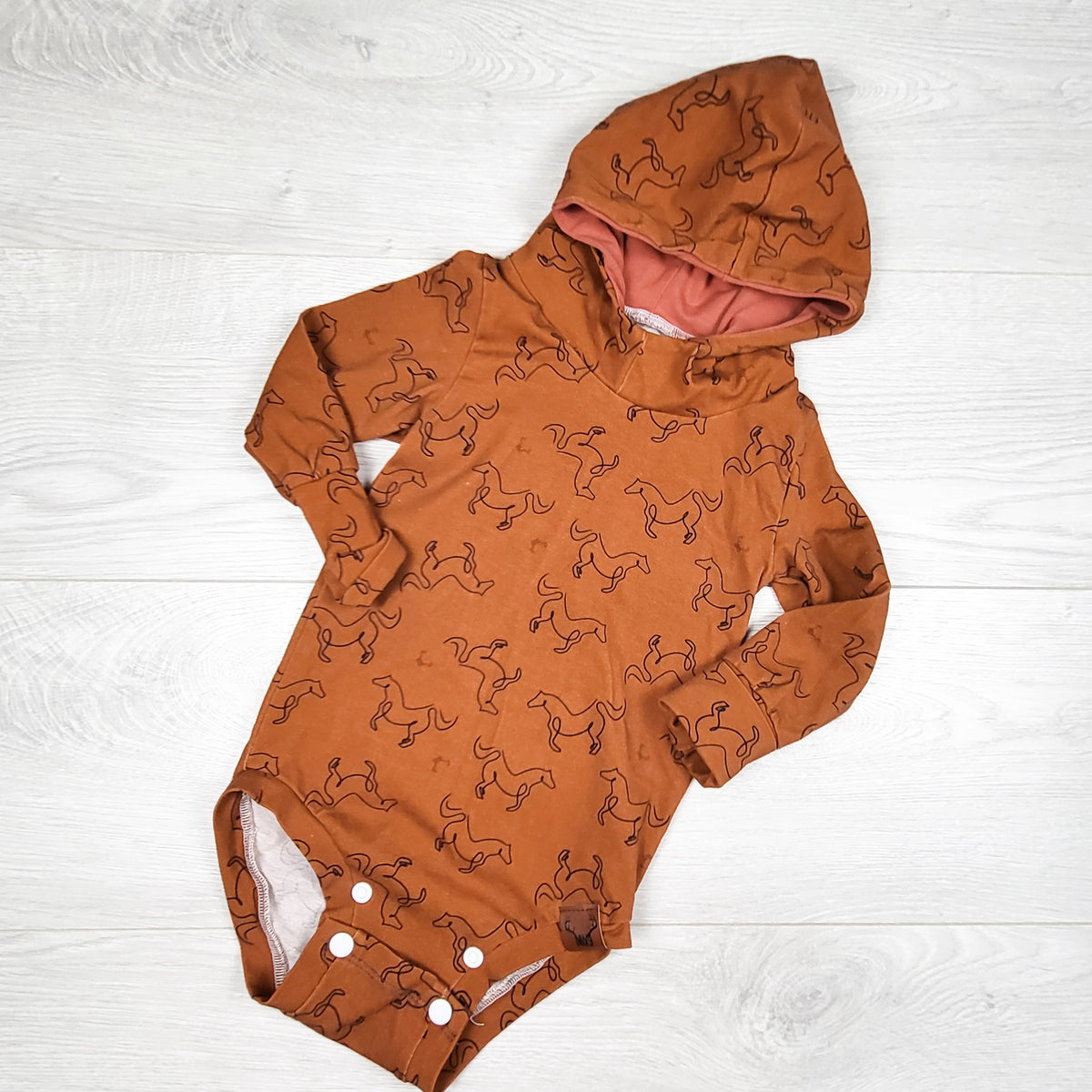 NIN9 tan handmade hooded horse print grow with me bodysuit - approx 12 to 24 months