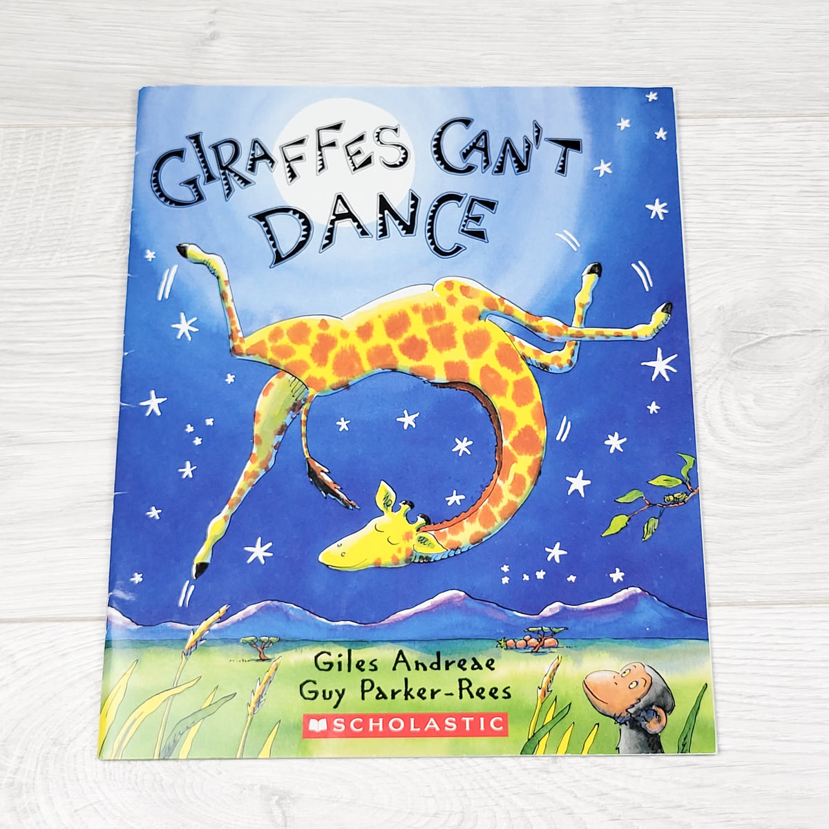 Giraffes Can't Dance - soft cover book
