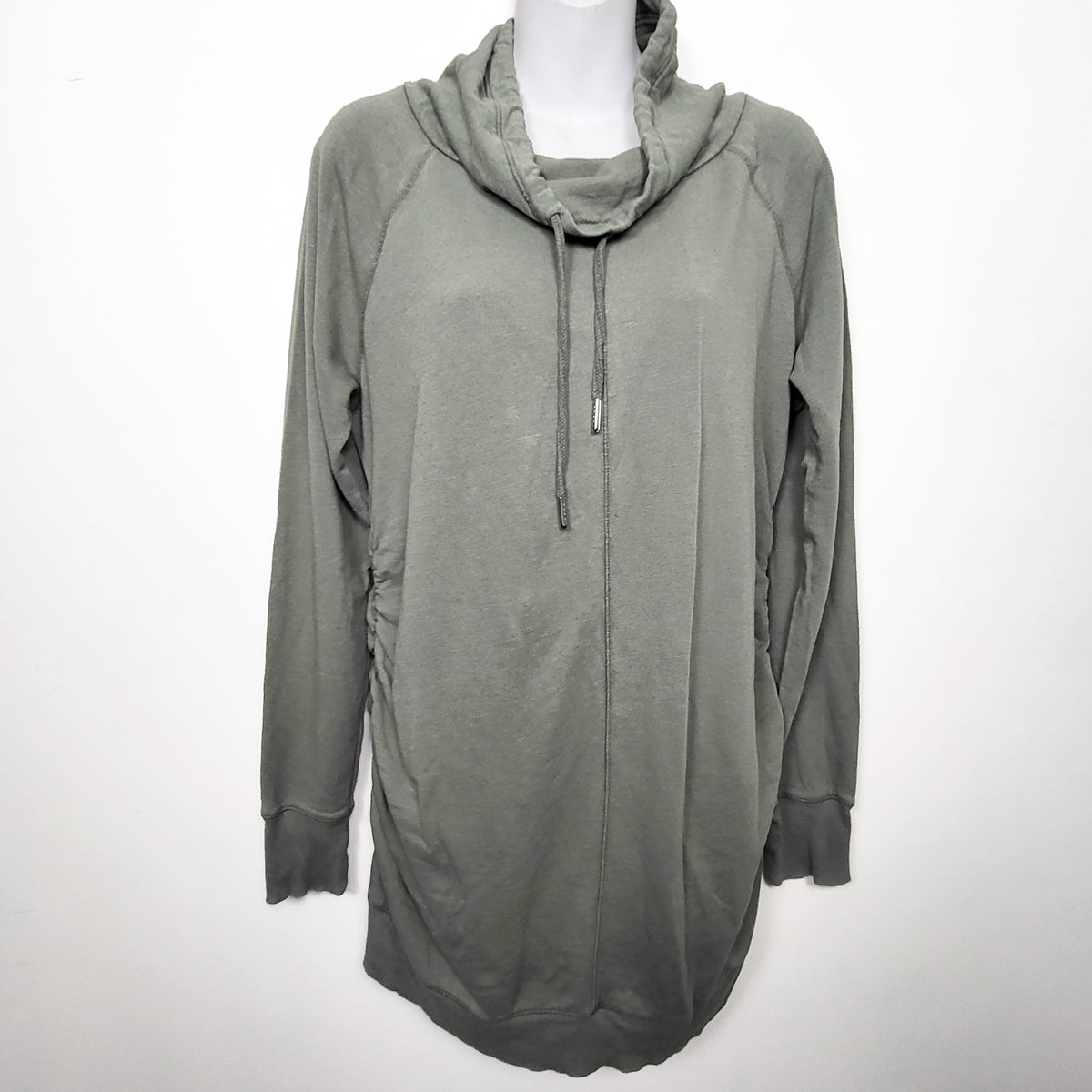 Liz Lange Maternity green cowl neck maternity top - Size Medium