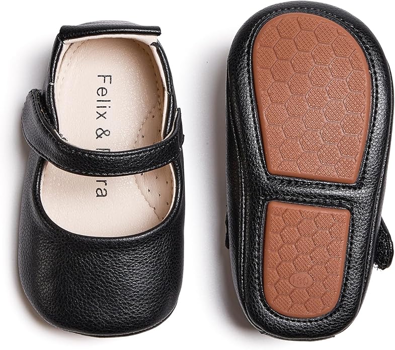 ORW1 - Felix and Flora black flats with flexible rubber sole. Size 4 (infant)